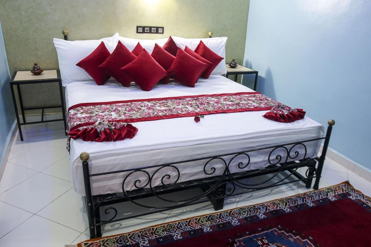 Hotel La Pomme Zeïda Екстериор снимка
