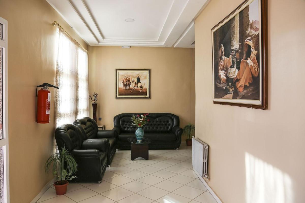 Hotel La Pomme Zeïda Екстериор снимка
