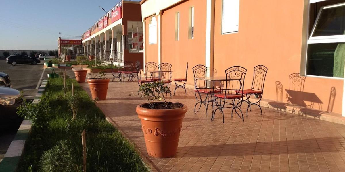 Hotel La Pomme Zeïda Екстериор снимка